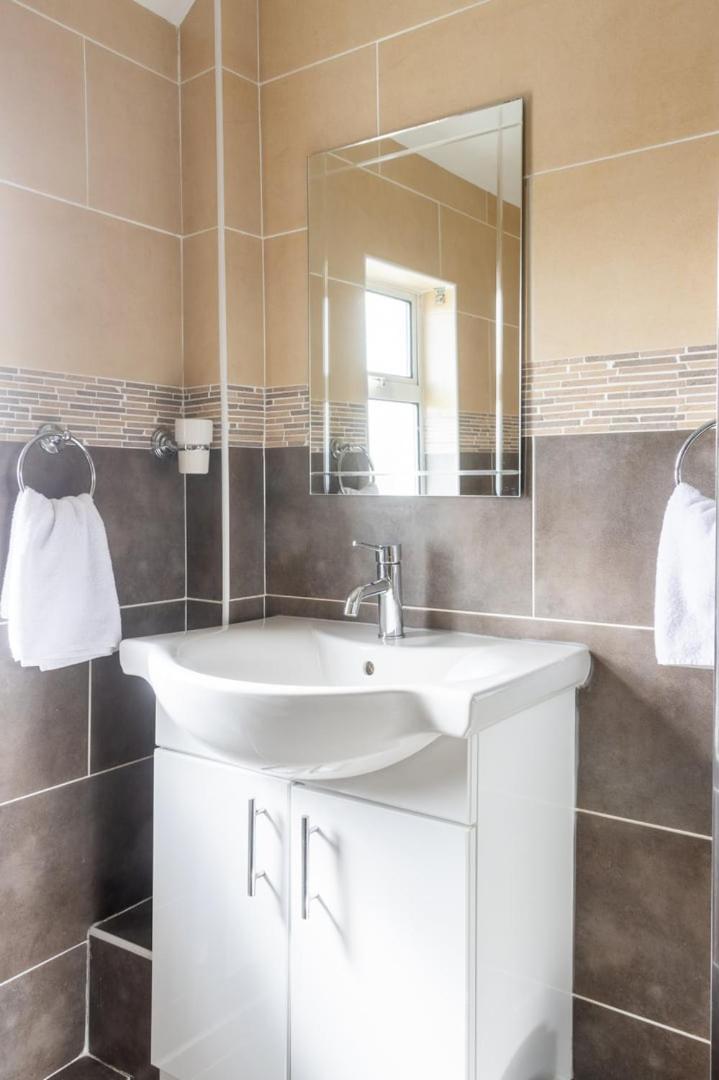 Pensión Guestready - Charming House In Drimnagh
