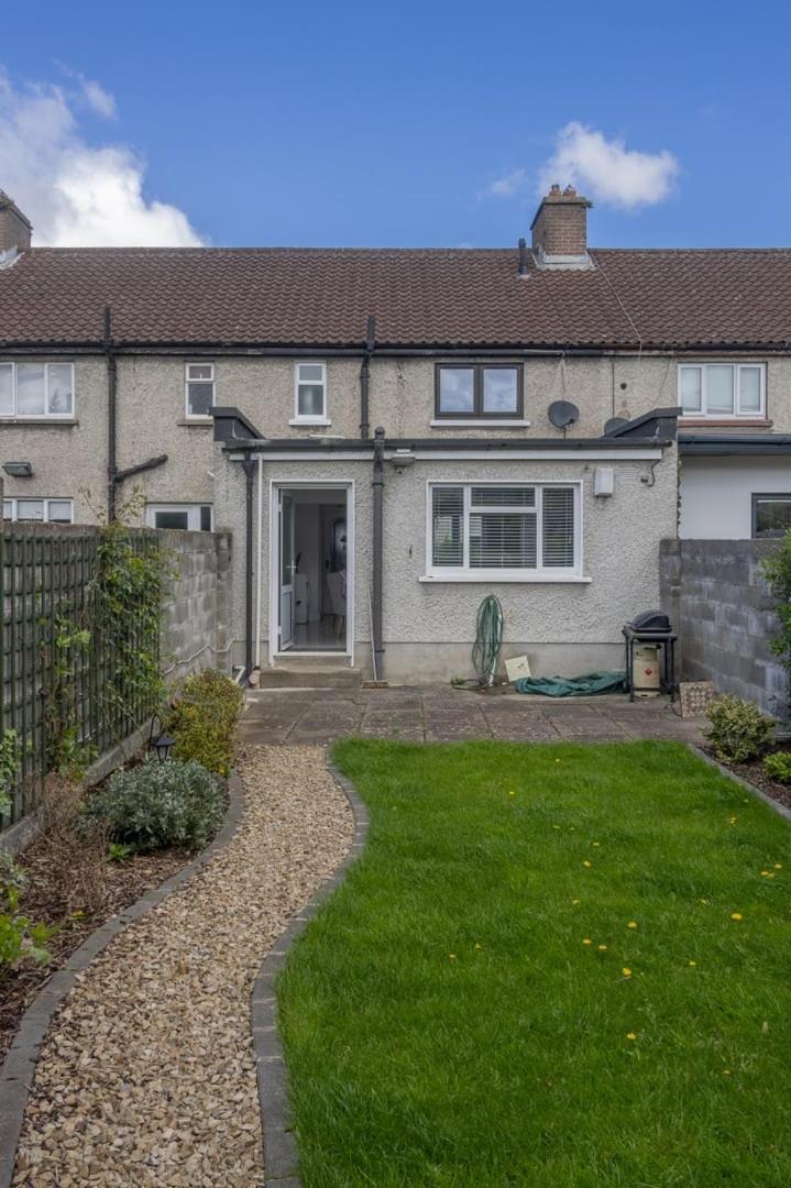 Pensión Guestready - Charming House In Drimnagh